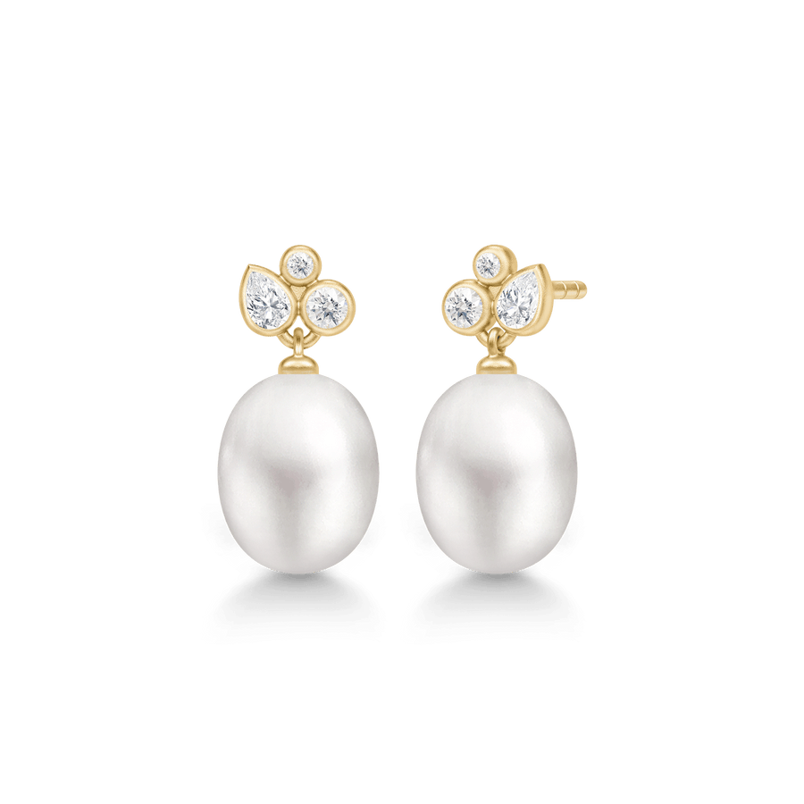 Treasure Earrings White Pearl