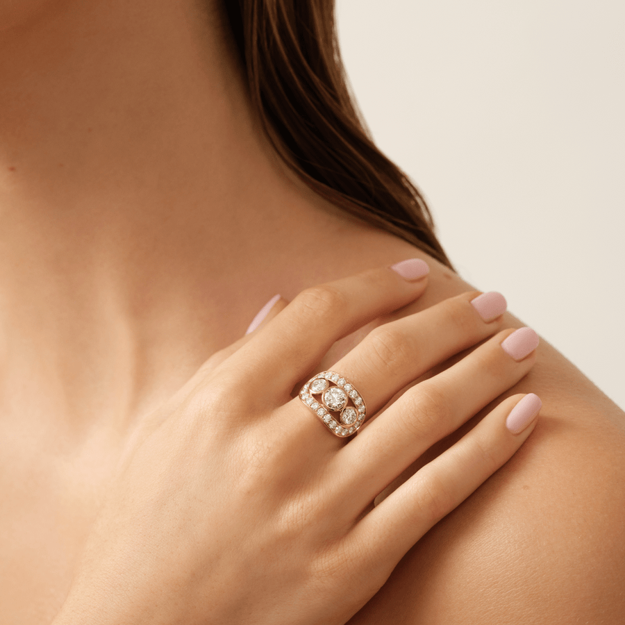 Heritage Trio Ring F-G/VS and I/SI brilliant cut diamond