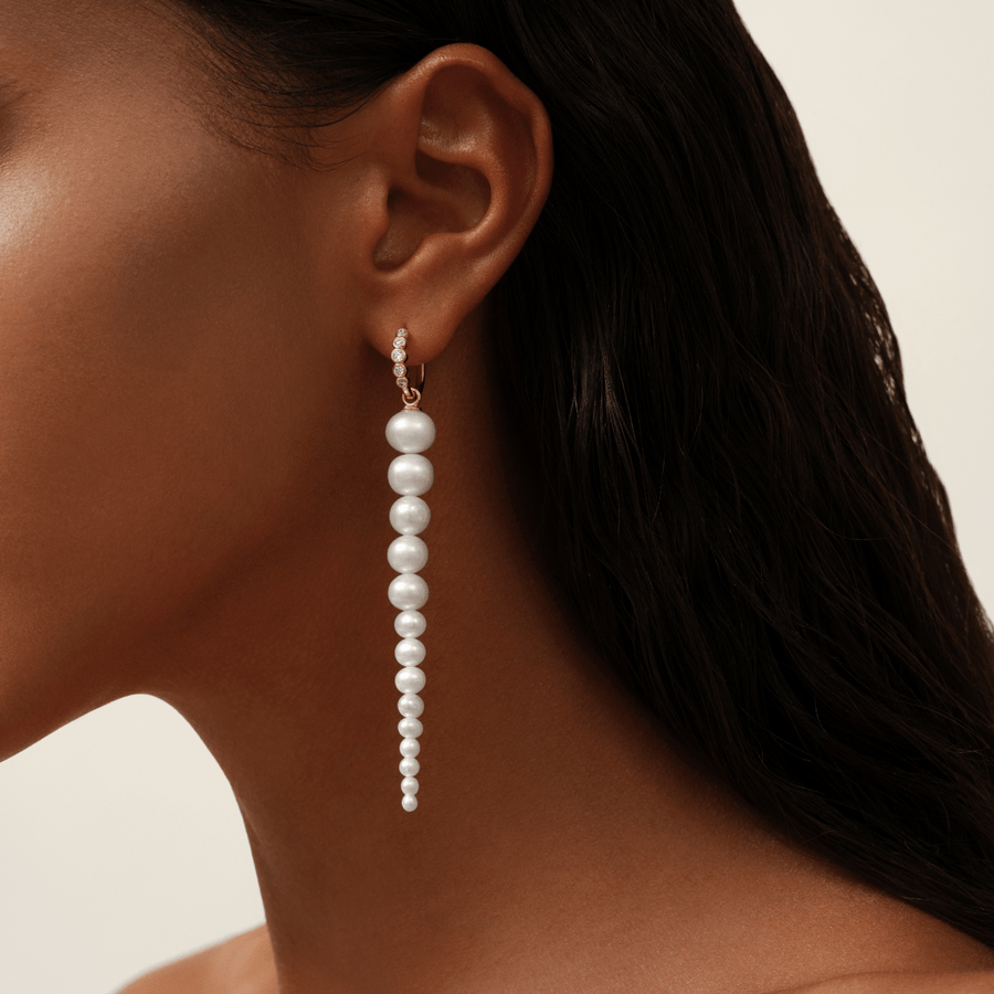 Evie Ear Pendant White Pearl