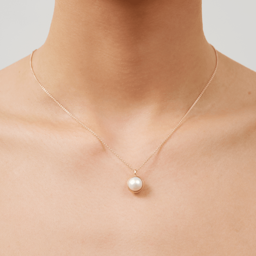 Prime Pendant White Pearl