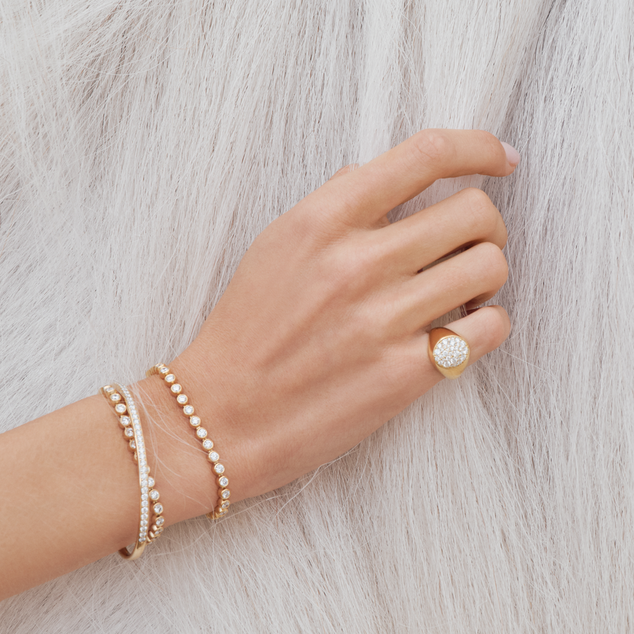 Multipavé Signet Ring Top Wesselton Diamond