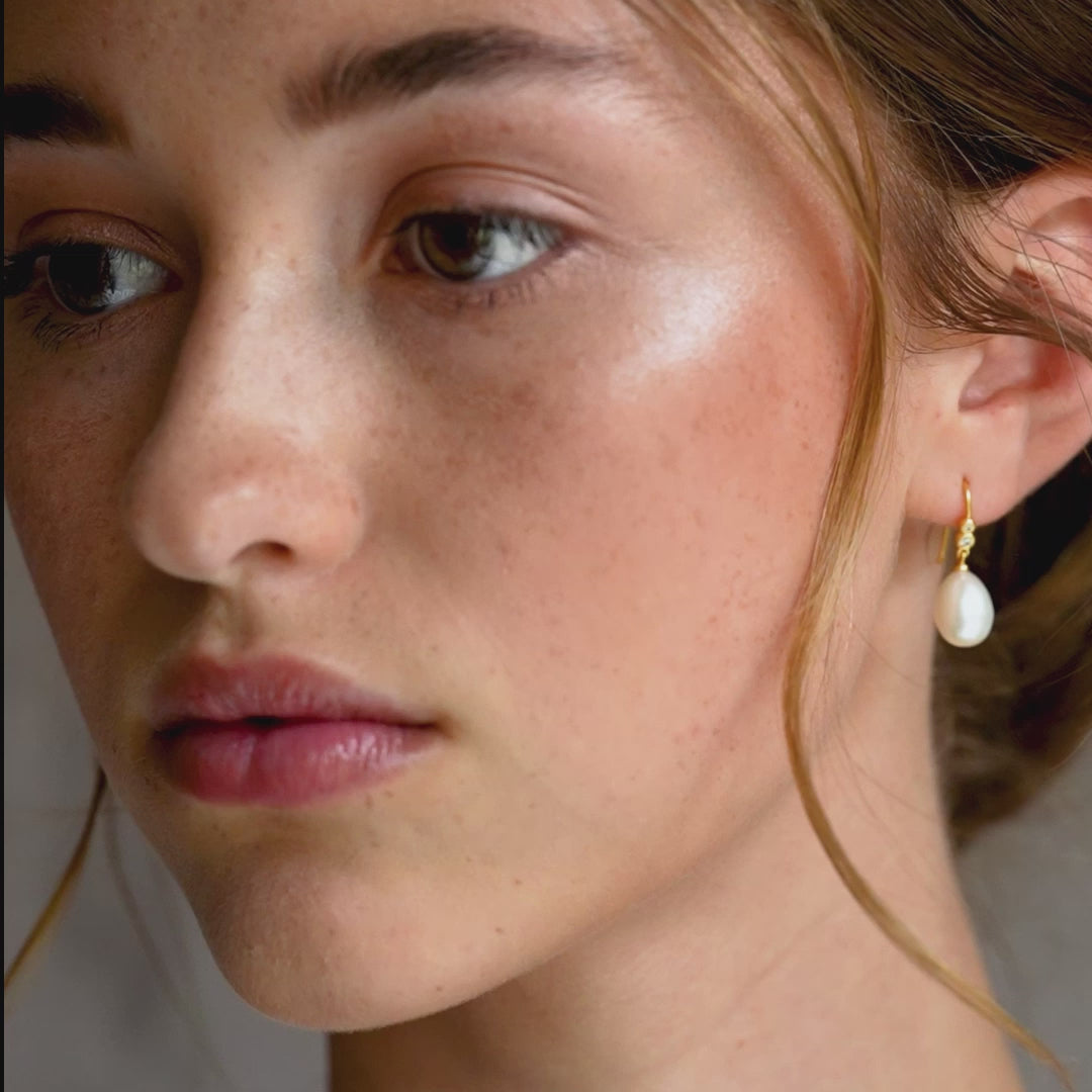 Perla Earrings